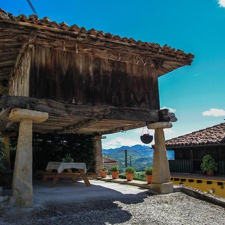 Apartamentos Los Balcones De Nieda 1 Onís Dış mekan fotoğraf