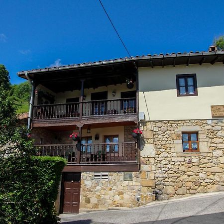 Apartamentos Los Balcones De Nieda 1 Onís Dış mekan fotoğraf