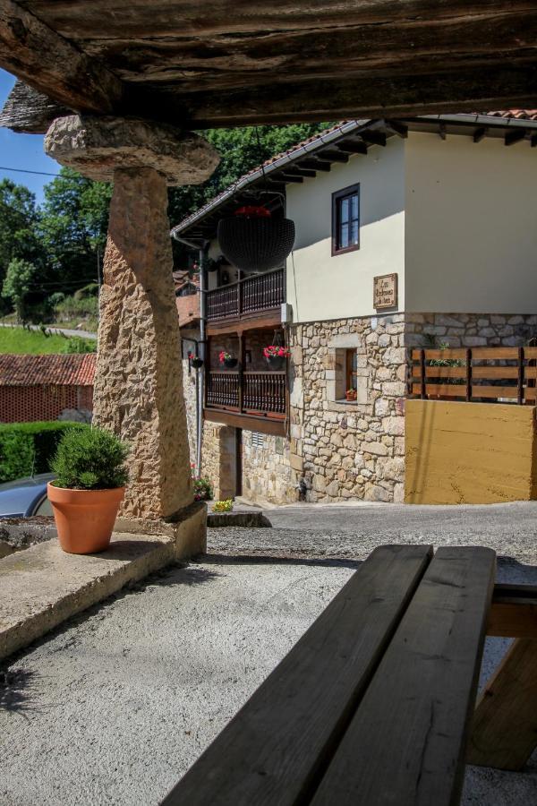 Apartamentos Los Balcones De Nieda 1 Onís Dış mekan fotoğraf